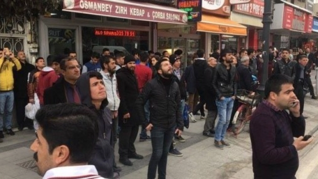 İntihar Etmeye Çalışan Şahsı Ailesi İkna Etti
