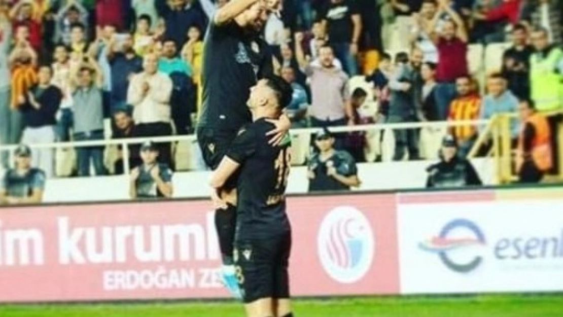 Jahovic ve Guilherme'nin Düşüşü YMS'u Olumsuz Etkiledi
