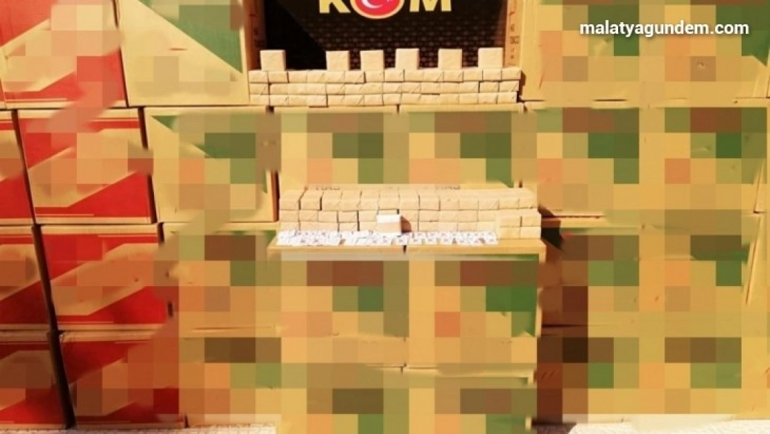 Kaçak tütün malzemelerini iş yeri ve depolarına sakladı