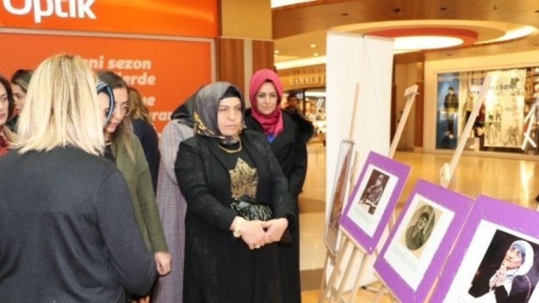 Kadına Şiddete Sergiyle Mücadele