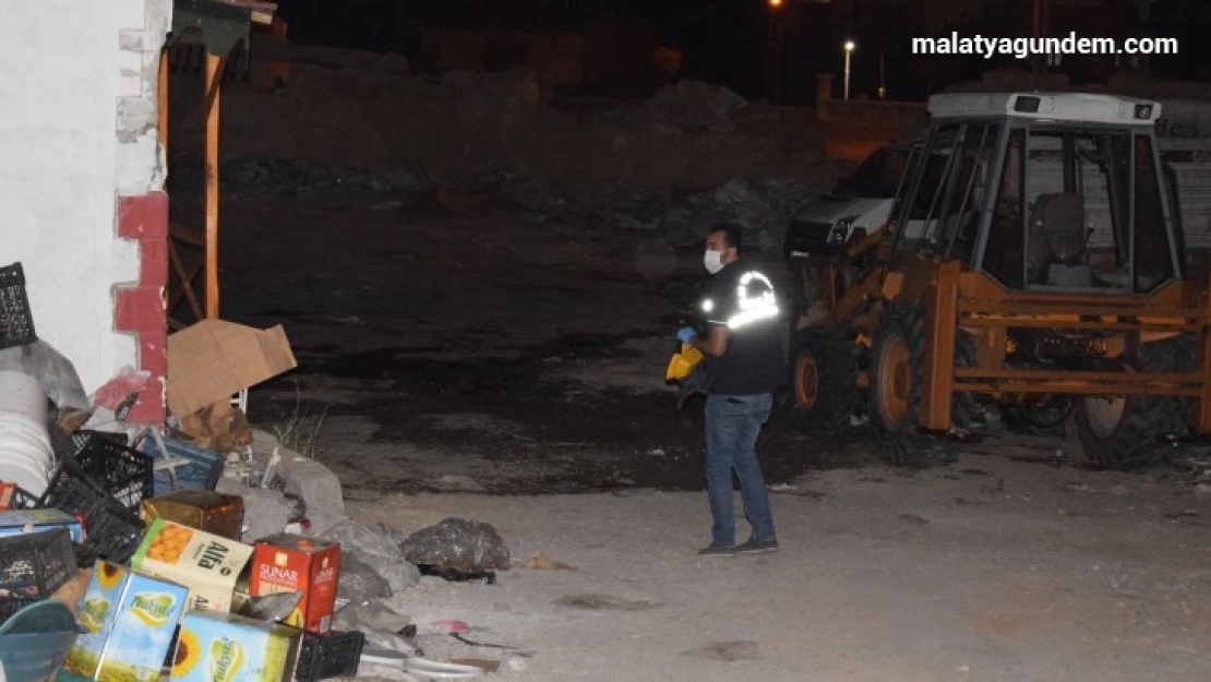 Kardeşlerin silahlı kavgasında hurdacıda çalışan şahıs yaralandı