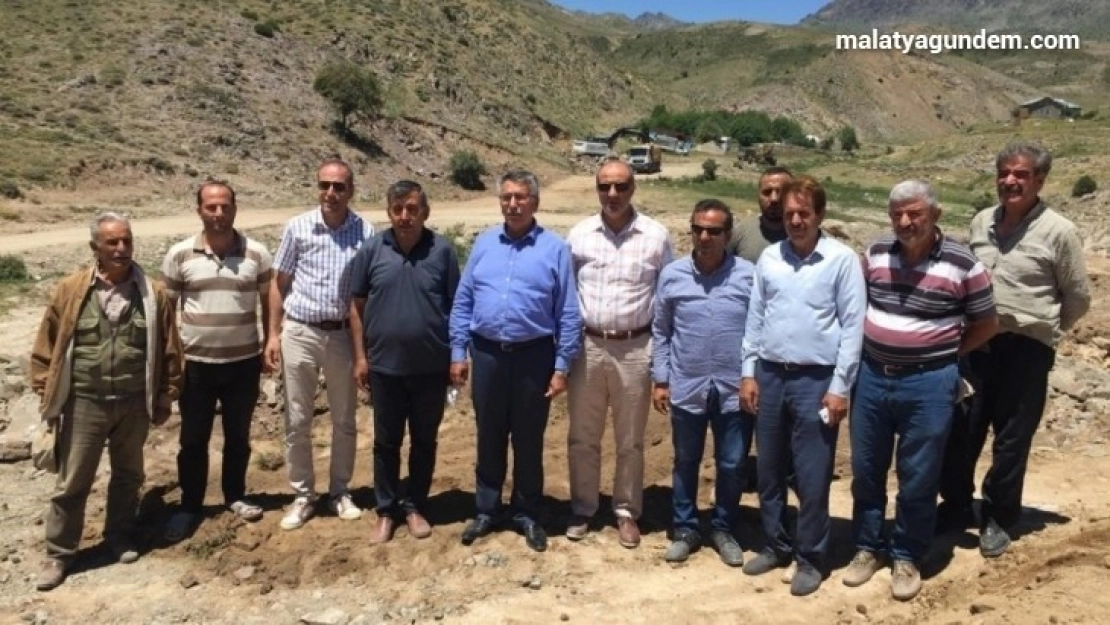 Kayak Merkezi yolunun yapılmasıyla 3 asırlık çile bitecek