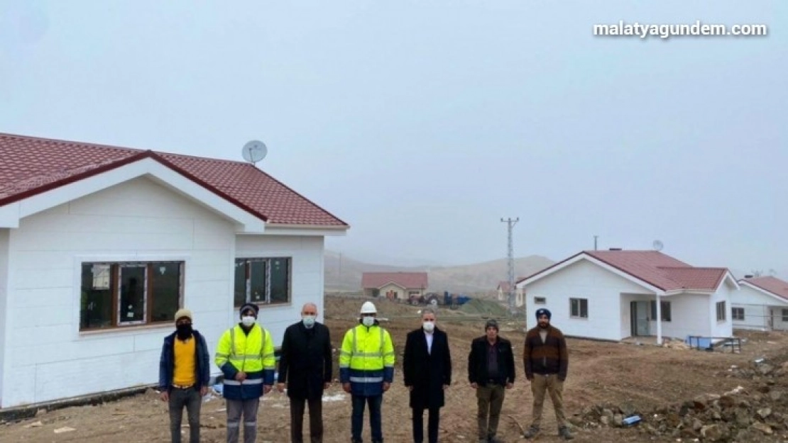 Kırsal mahallelerdeki deprem konutları yükseliyor