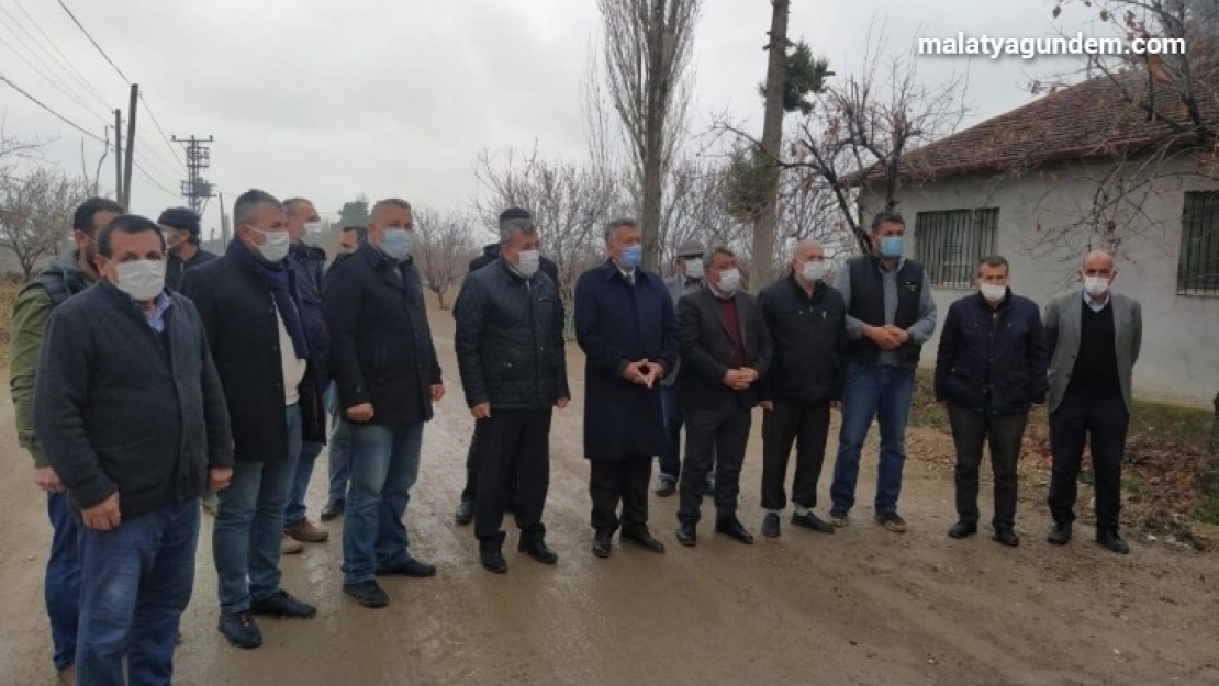 Malatya Büyükşehir, 2 mahallenin yol çalışmalarını tamamladı