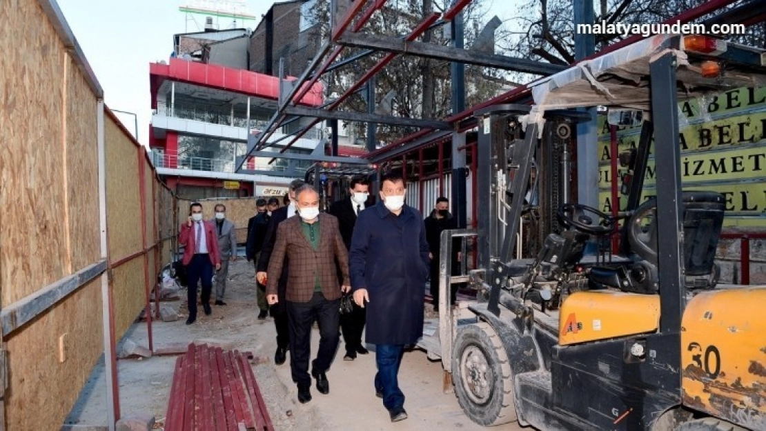 Malatya Büyükşehir, Çilesiz otobüs durağını yeniliyor