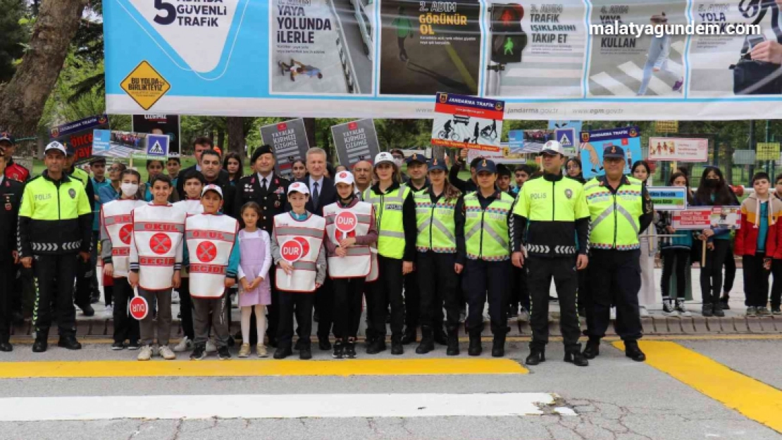 'Yayalar için 5 Adımda Güvenli Trafik' tanıtımı yapıldı