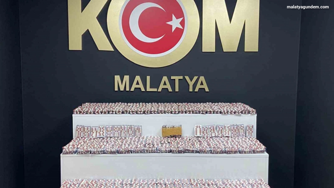 Malatya'da 21 bin 672 adet sentetik ecza hap ele geçirildi