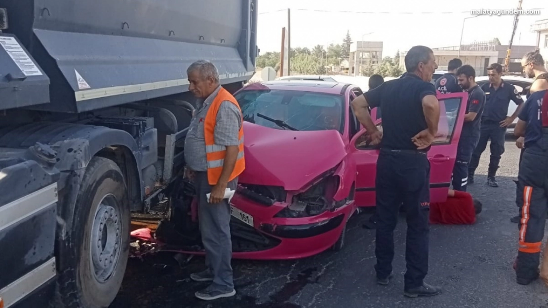 Malatya'da 3 ayrı trafik kazası: 5 yaralı