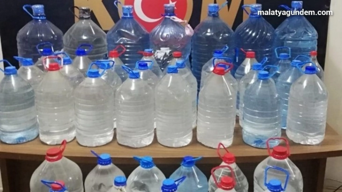Malatya'da 321 litre boğma içki ele geçirildi