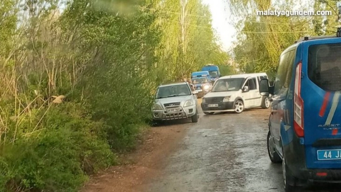 Aile içi silahlı kavgada 1'i ağır 3 yaralı