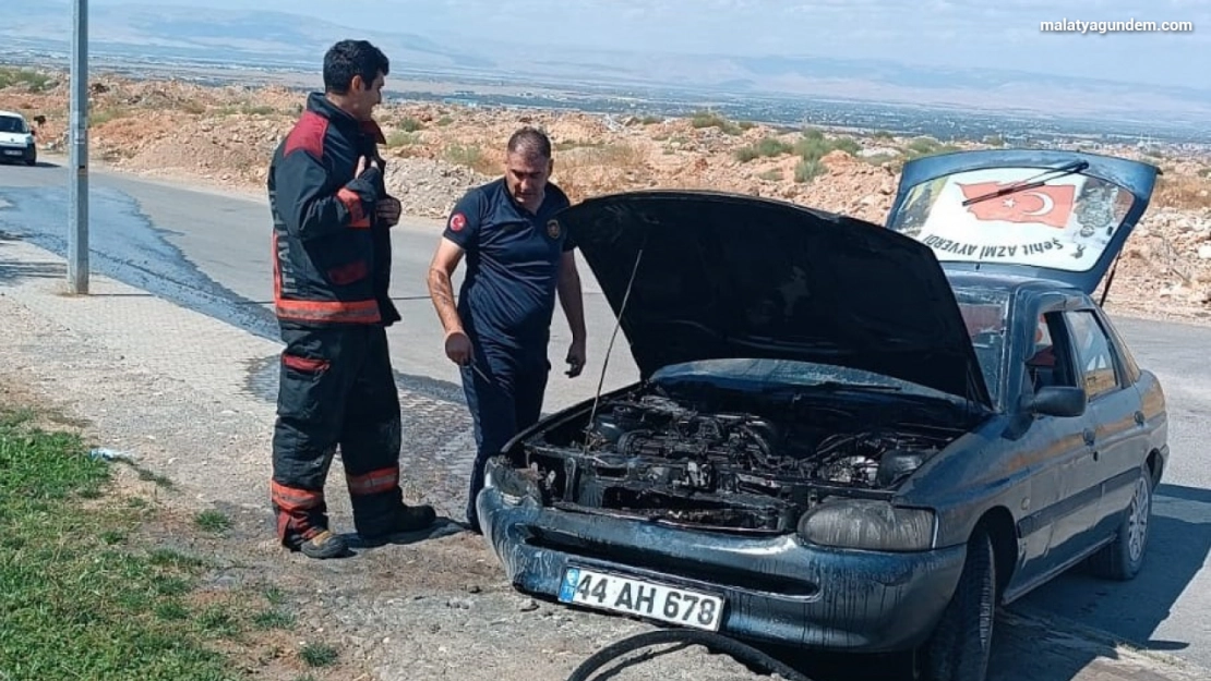 Araç yangını kısa sürede söndürüldü