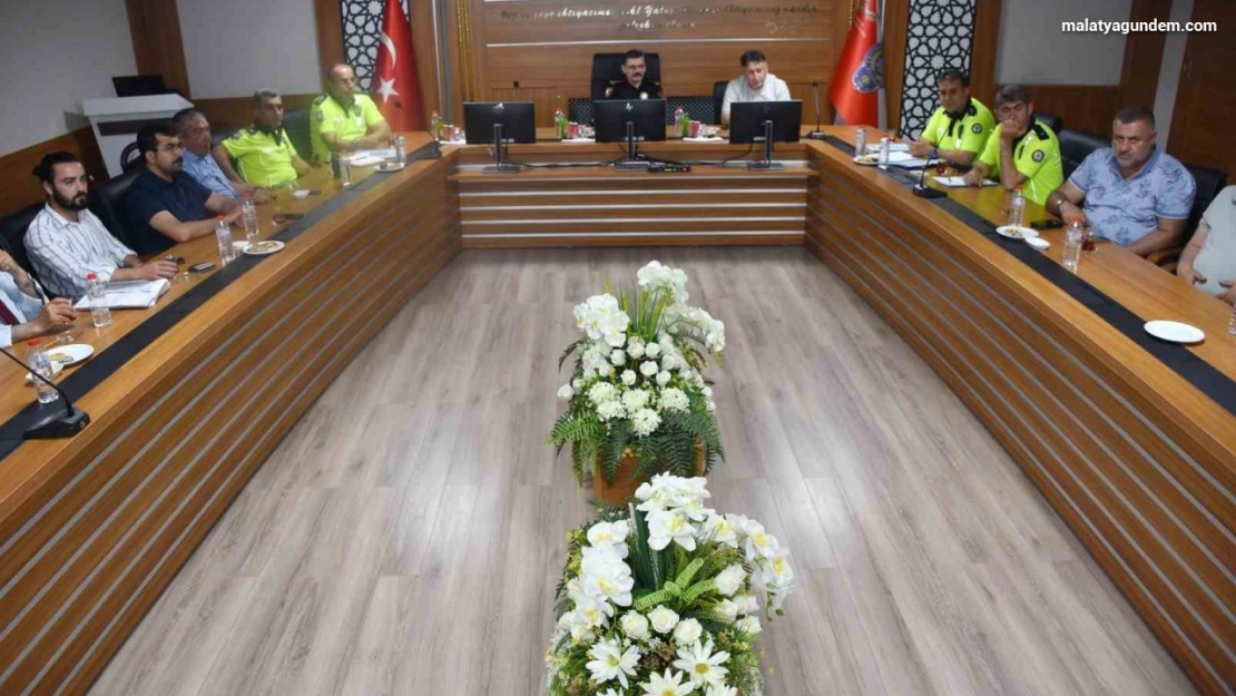 Malatya'da bayram öncesi trafik güvenliği toplantısı