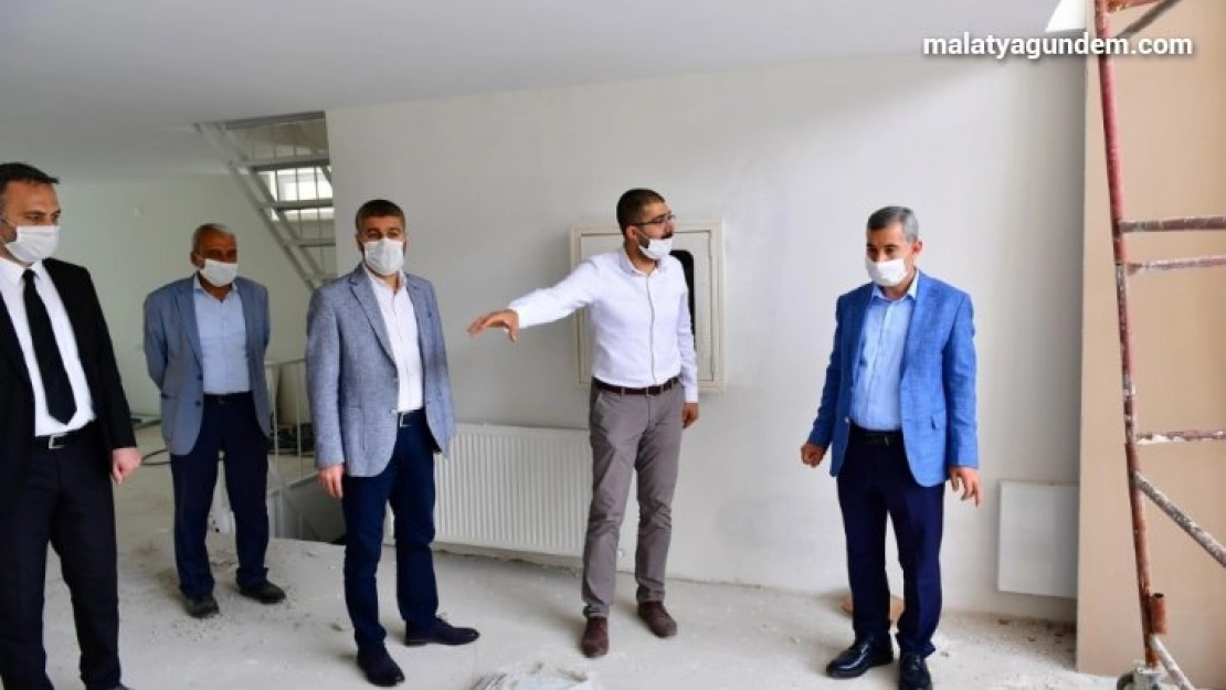 Malatya'da Çavuşoğlu Millet Kıraathanesi yapılıyor
