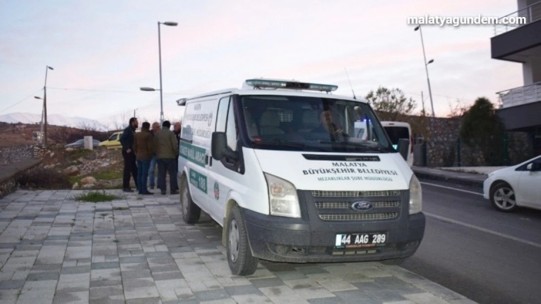 Hızarın üzerine düştü, feci şekilde can verdi