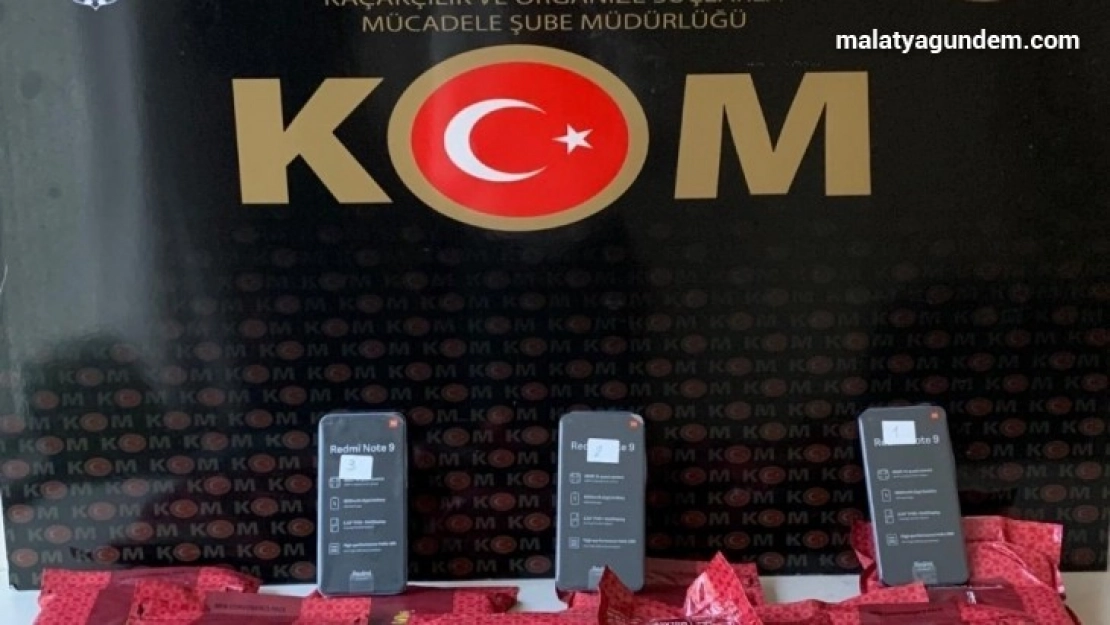 Malatya'da gümrük kaçağı nargile tütünü ele geçirildi
