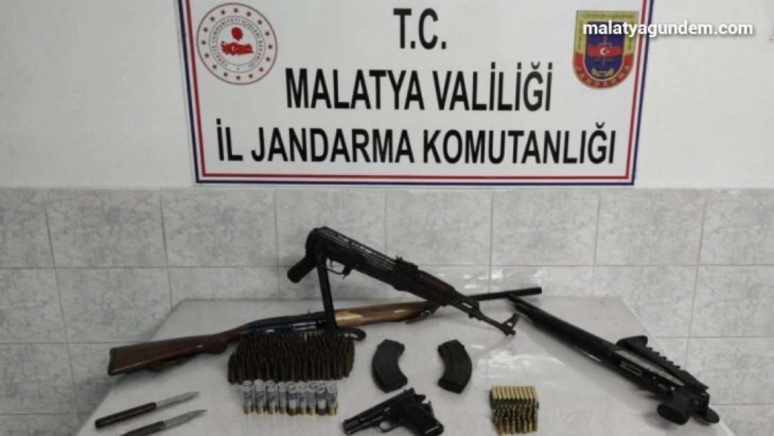 Jandarmadan silah kaçakçılığı operasyonu