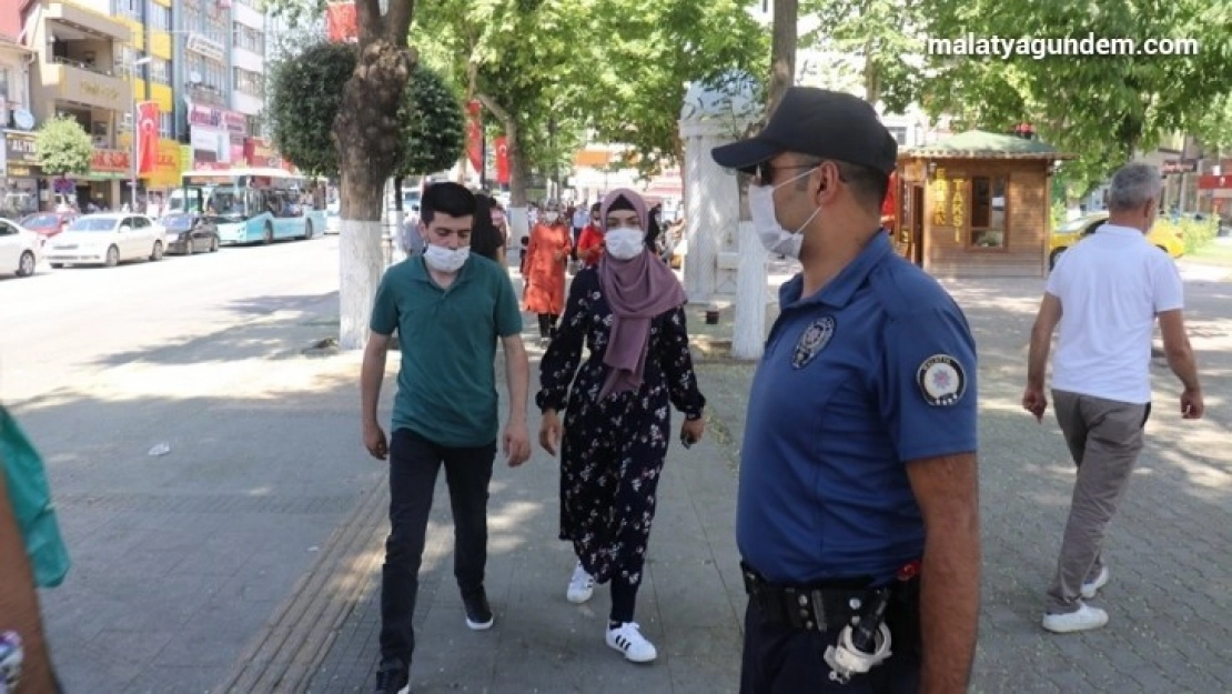 Malatya'da maskesiz sokağa çıkanlara ceza