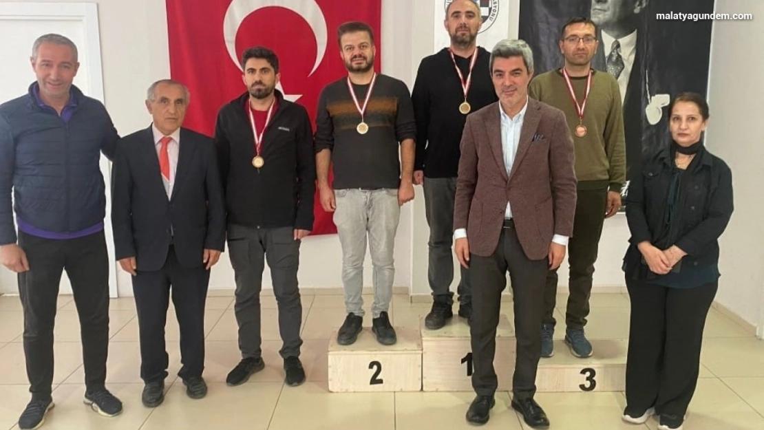 Malatya'da öğretmenler günü satranç turnuvası yapıldı