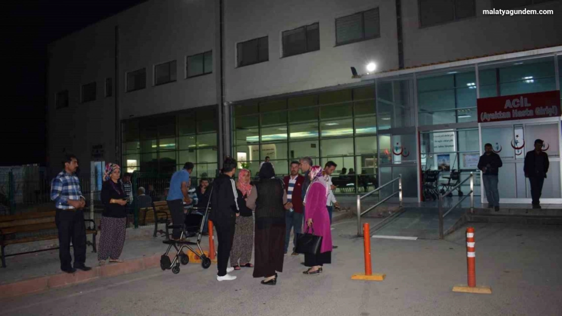 Malatya'da otobüs ile minibüs çarpıştı: 5 yaralı
