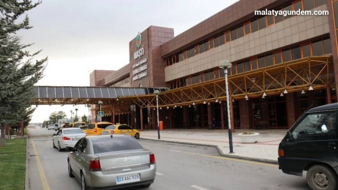Malatya'da şehirlerarası otobüs seferleri iptal edilmeye başlandı