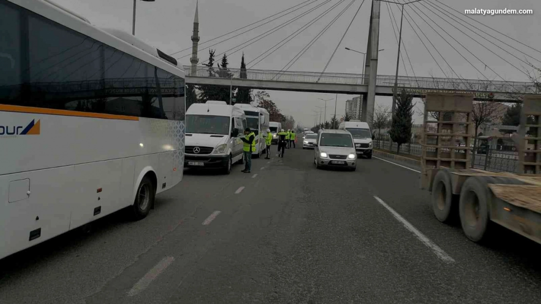 Malatya'da servis araçları denetlendi