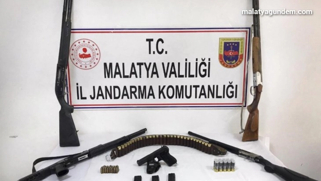 Silah operasyonubda 3 gözaltı