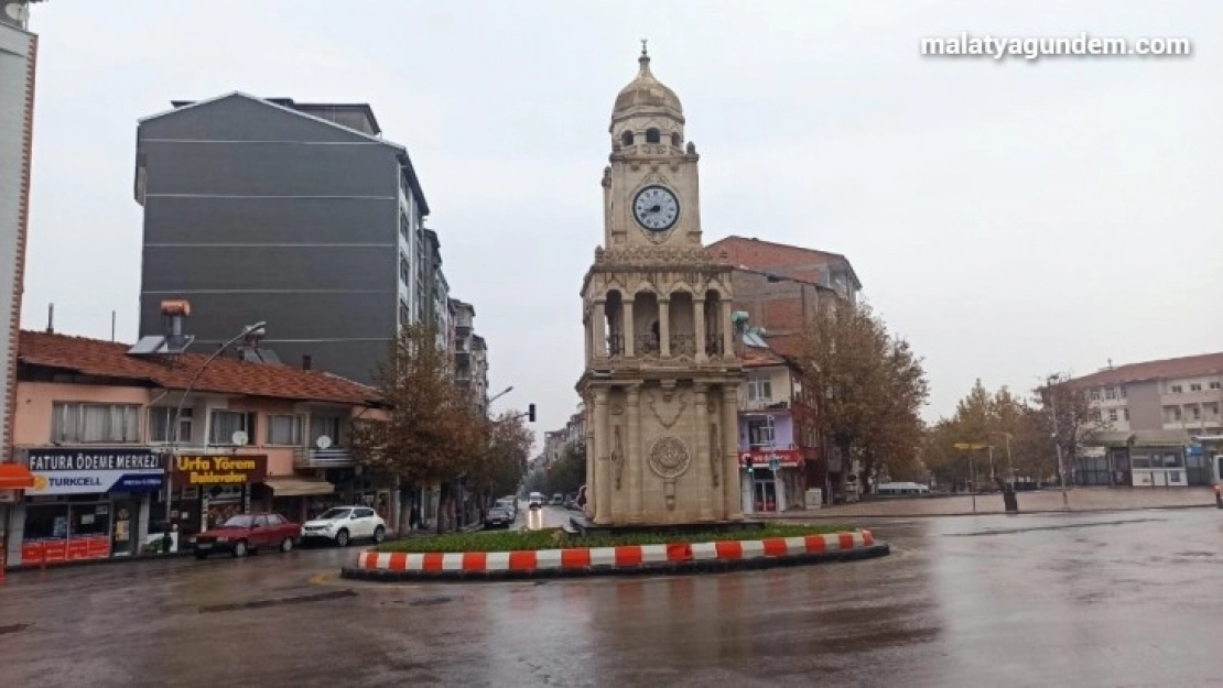 Sokaklarda sessizlik hakim