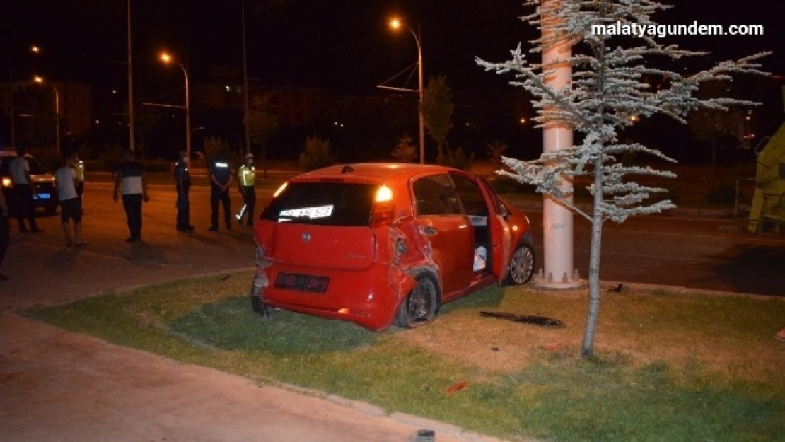 Malatya'da trafik kazası: 2 yaralı