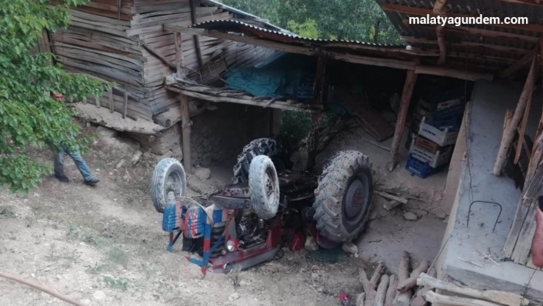 Traktör kazasında  1 kişi yaralandı