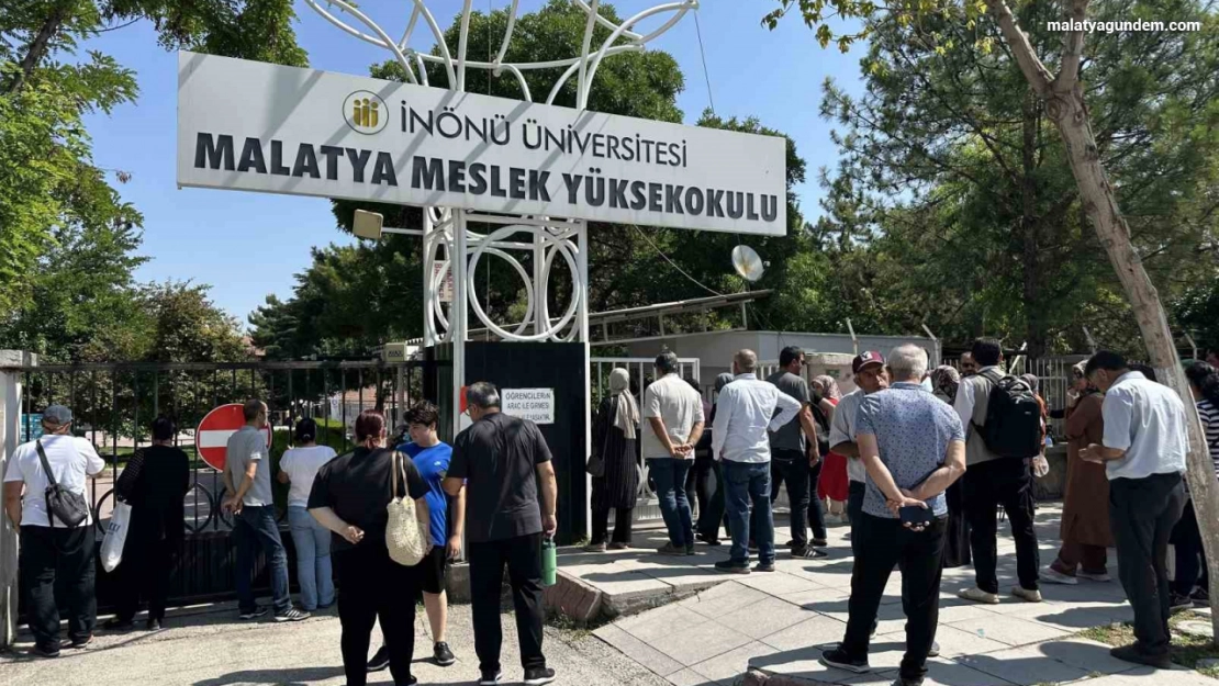 Malatya'da YKS'nin ikinci oturumu başladı
