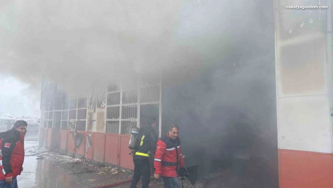 İş yeri yangının yeni görüntüleri ortaya çıktı