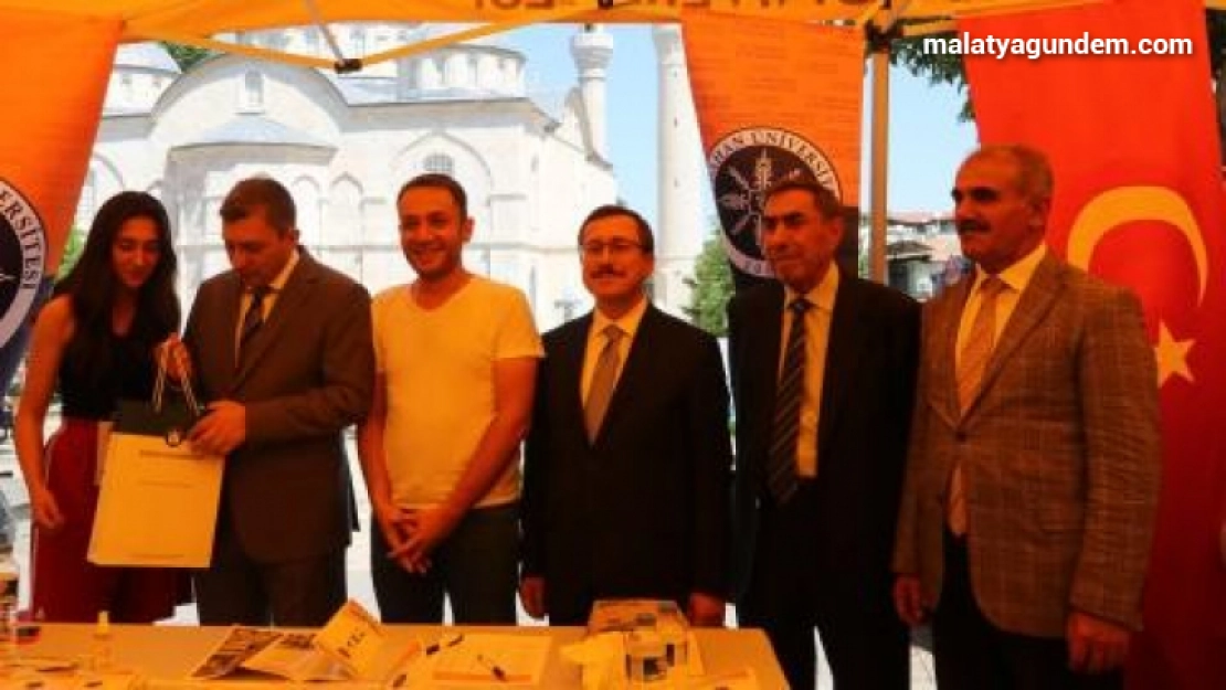 Malatya İnönü üniversitesi tanıtım fuarı