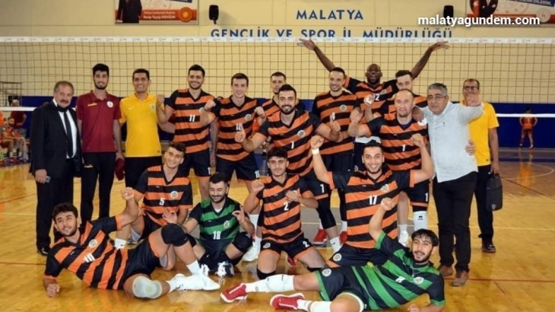 Malatya Voleybol, emin adımlarla hedefe ilerliyor