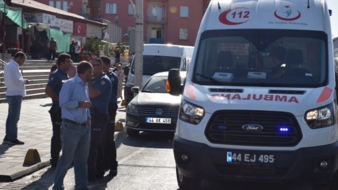 Malatya'da Bıçaklı Kavga
