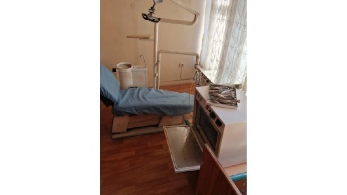 Ruhsatsız 5 Diş Kliniği Kapatıldı