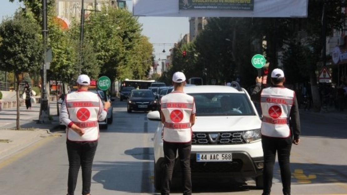 Malatya'da 'Yaya Geçidi Nöbeti' Etkinliği Düzenlendi