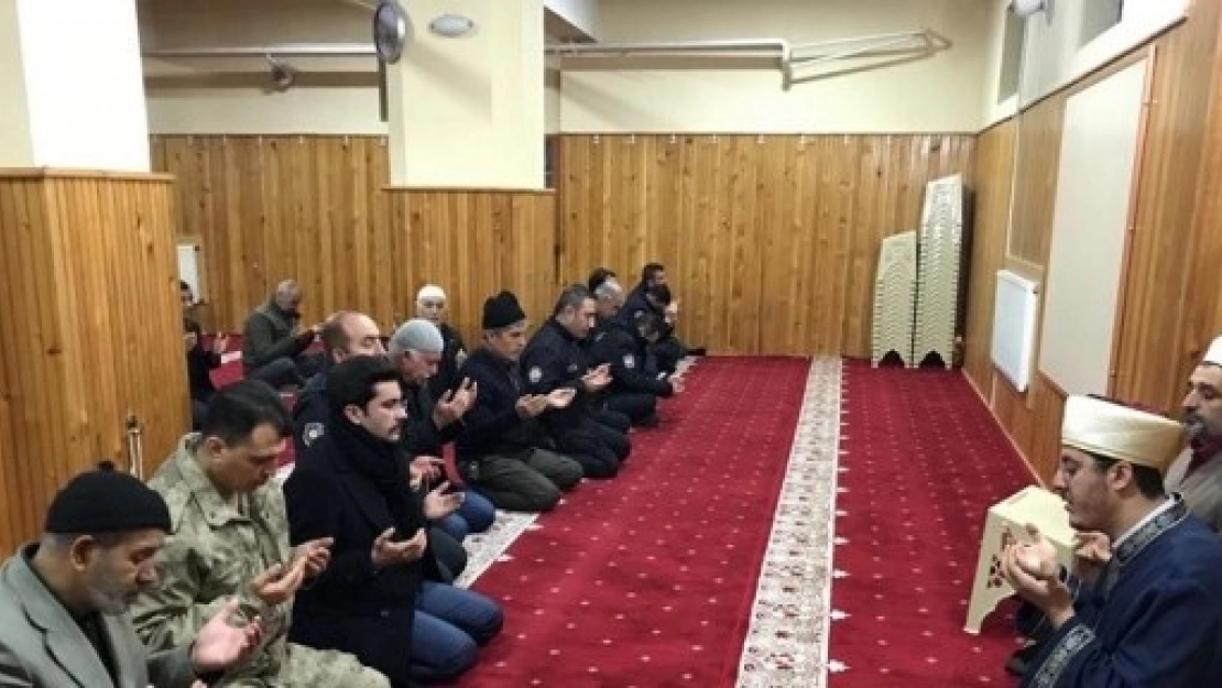  Mehmetçik İçin Dualar Edildi