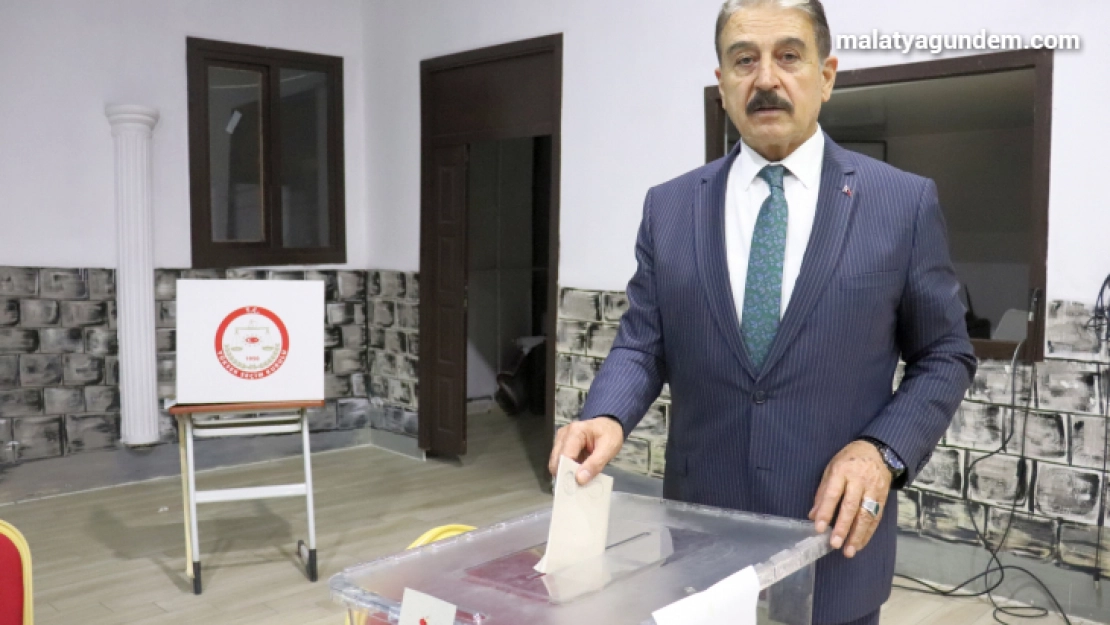 MESOB'da Keskin güven tazeledi