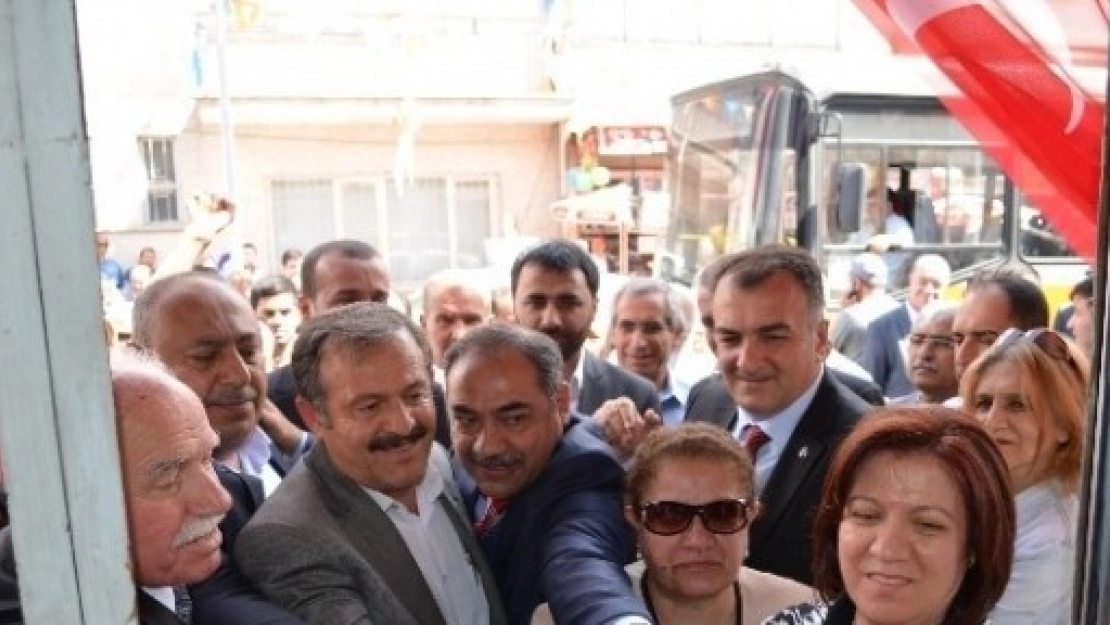 MHP, Yeşiltepe'de Seçim Bürosu Açtı