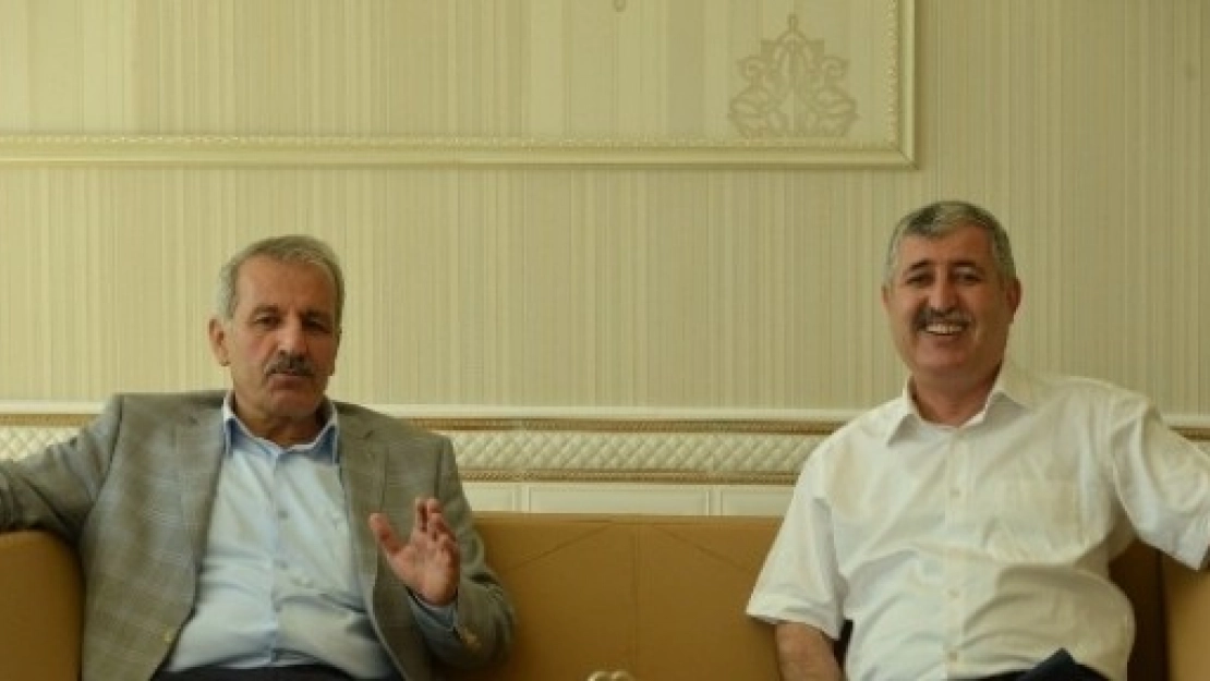 Milletvekili Mustafa Şahin, Başkan Polat'ı Ziyaret Etti
