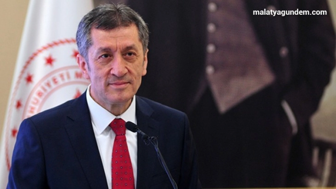 Milli Eğitim Bakanı Ziya Selçuk'tan okulların açılması ile ilgili açıklamalar