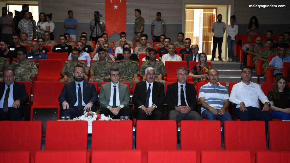 MTÜ'de 15 Temmuz konferansı