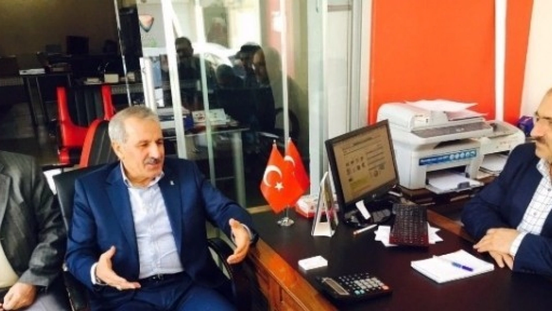 Mustafa Şahin Battalgazi Muhtarlar Derneğini Ziyaret Etti