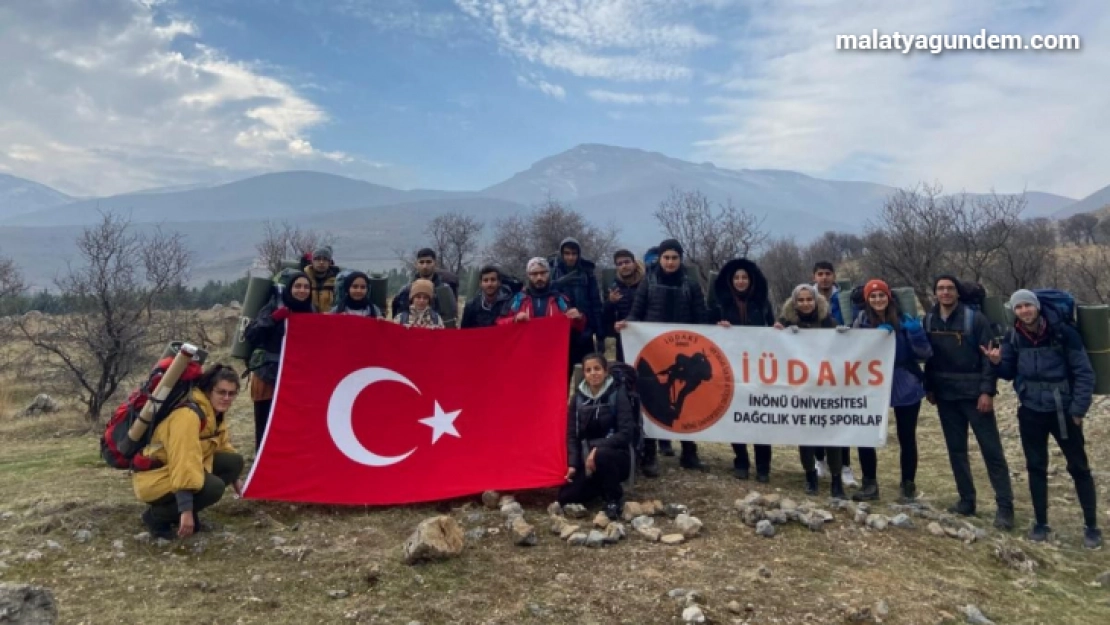 Öğrencilerden uygulamalı kamp eğitimi