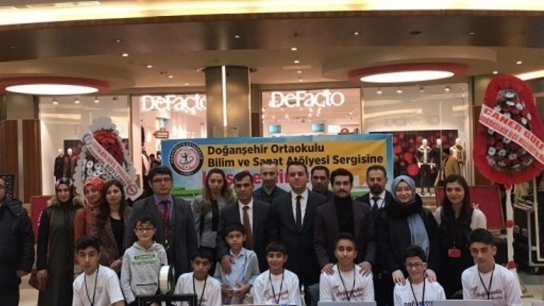 Öğrencilerin Sergisi İlgi Gördü