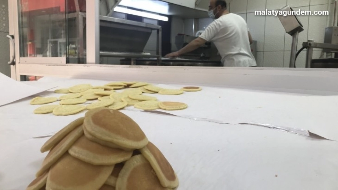 (Özel) Yassı kadayıfa Ramazan ilgisi