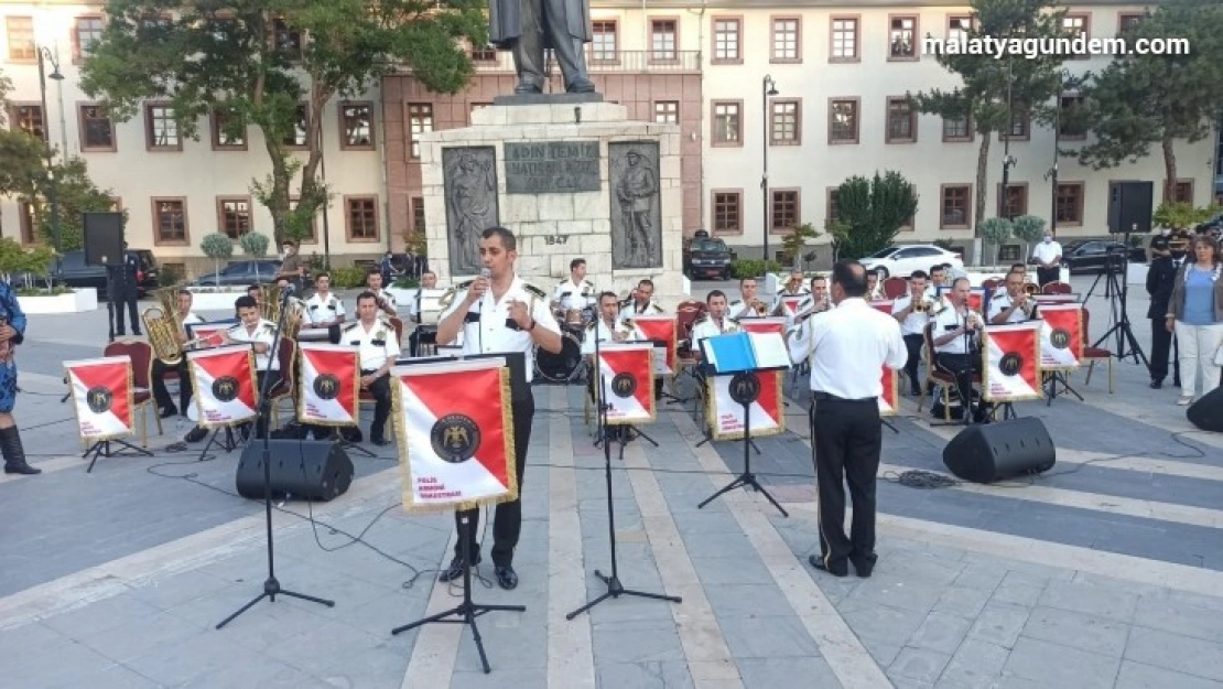 Polis Armoni Orkestrası, Malatya'da konser verdi