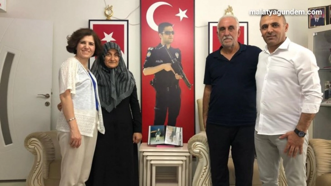 Polis ekipleri, şehit ailelerini ve gazileri unutmadılar