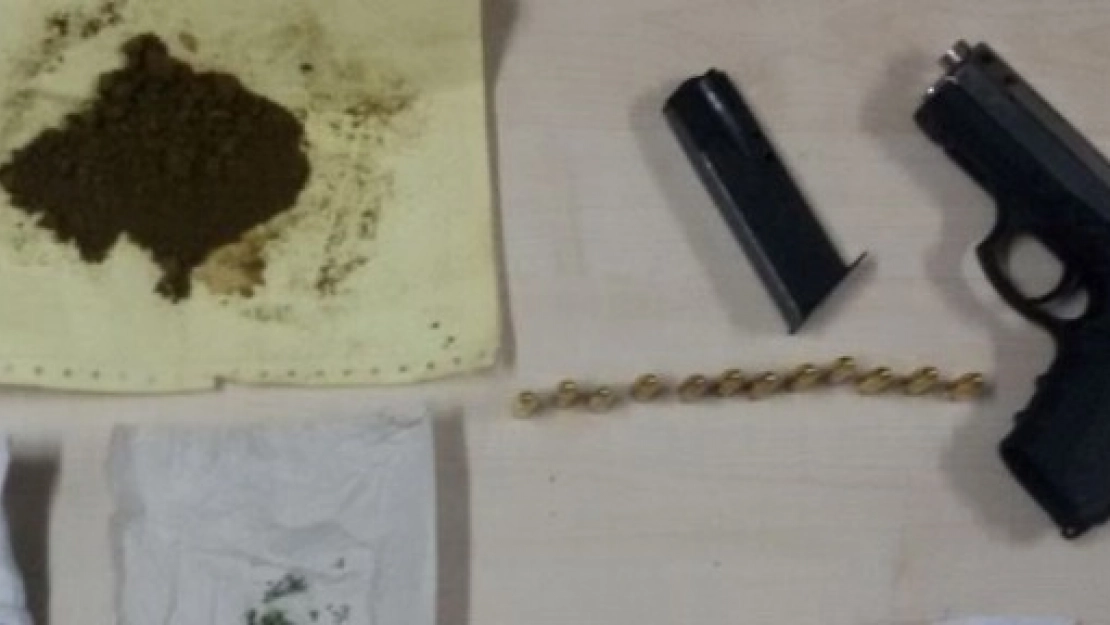 Polis Zehir Tacirlerine Göz Açtırmıyor