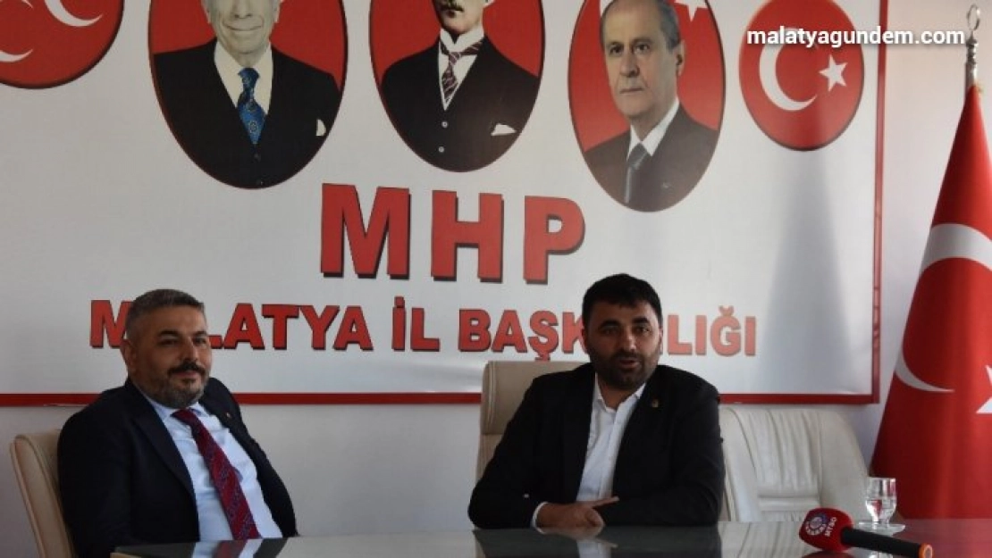 Sadıkoğlu'ndan diyalog vurgusu